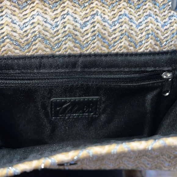 Chelsea28 Clutch - Picture 4 of 7